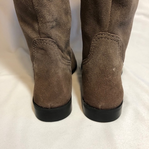 BDG Brown Suede Boots - Picture 6 of 13